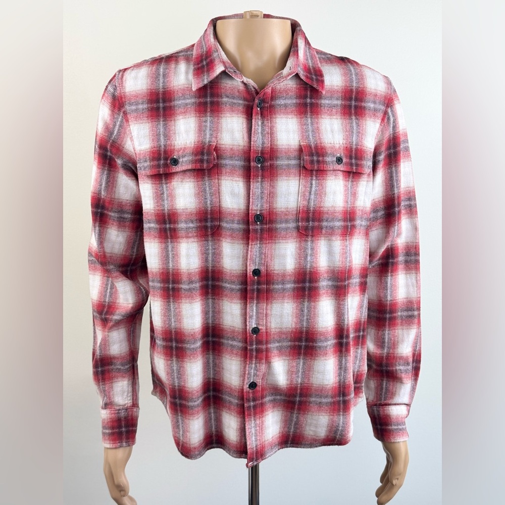 Lucky Brand Men's Classic Fit, Long Sleeve Plaid Button-up Shirt, Size Medium